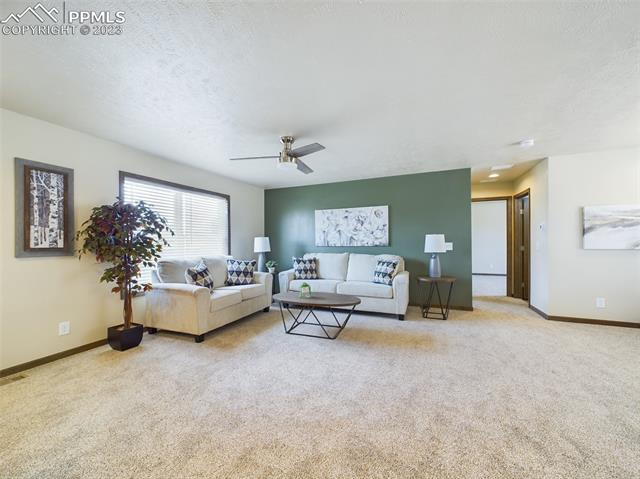 715 S Blakeland Drive