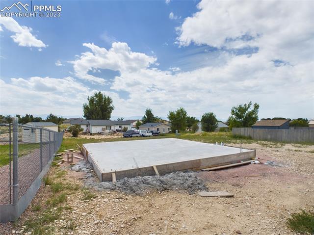 715 S Blakeland Drive