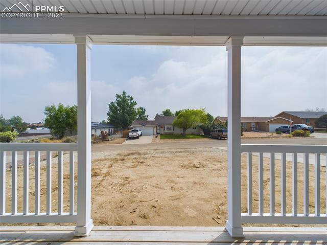 715 S Blakeland Drive