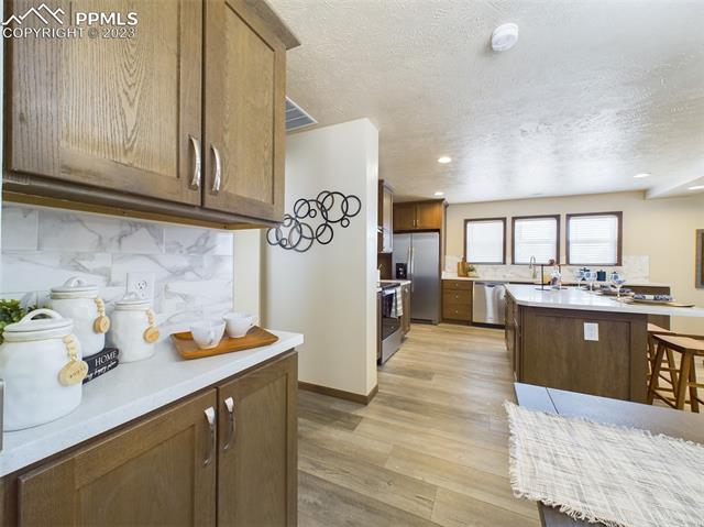 715 S Blakeland Drive