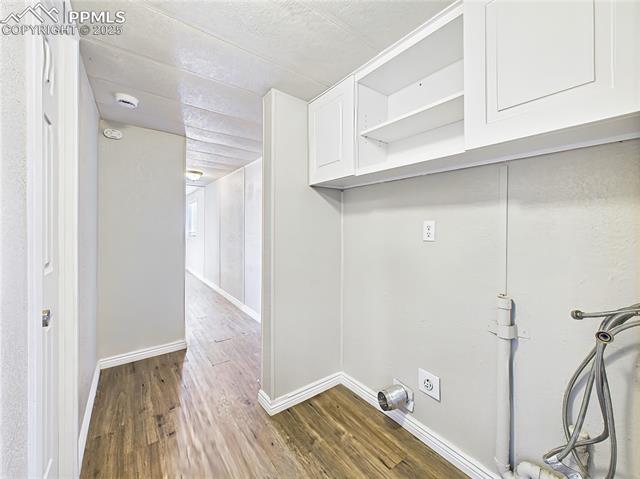 192 E Kipling Drive