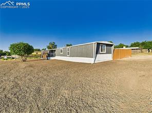 192 E Kipling Drive