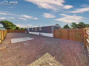 192 E Kipling Drive