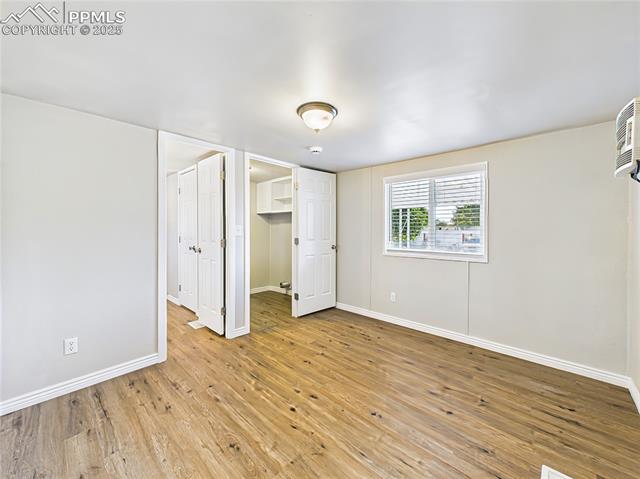 192 E Kipling Drive