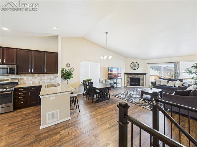 2668 Farrier Court
