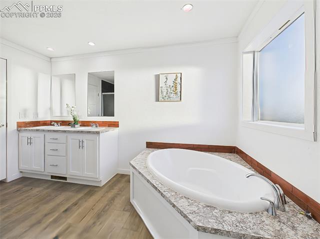 77 E Dante Lane