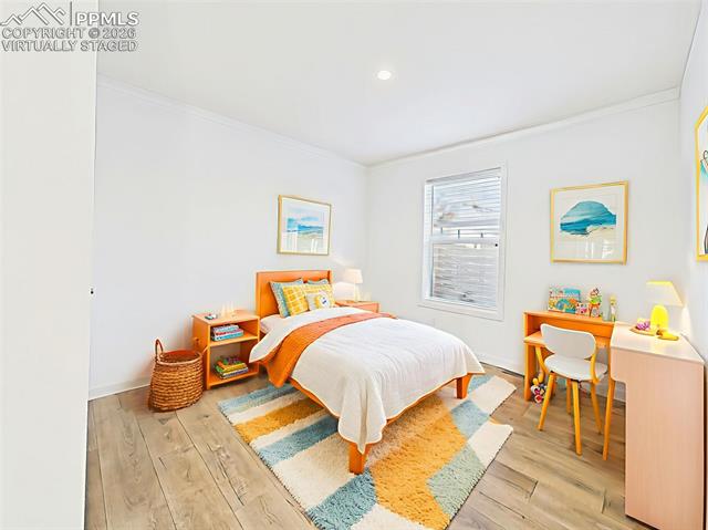77 E Dante Lane