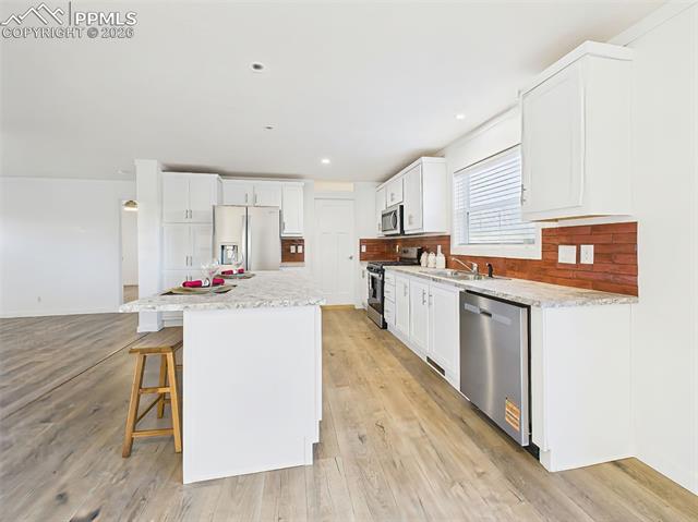 77 E Dante Lane