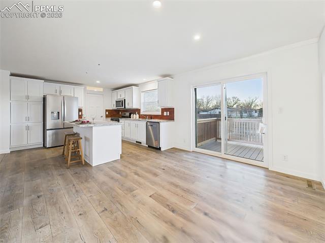 77 E Dante Lane