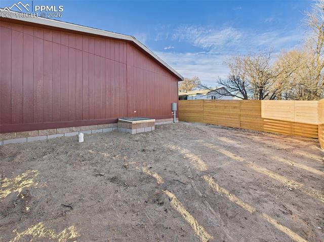77 E Dante Lane