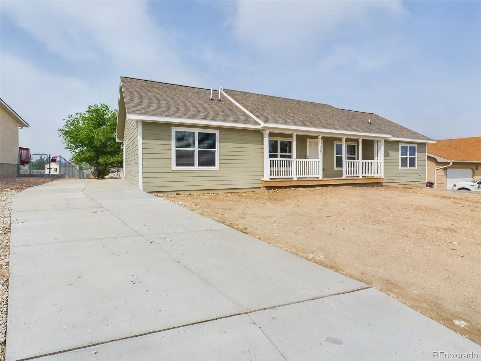 715 S Blakeland Drive