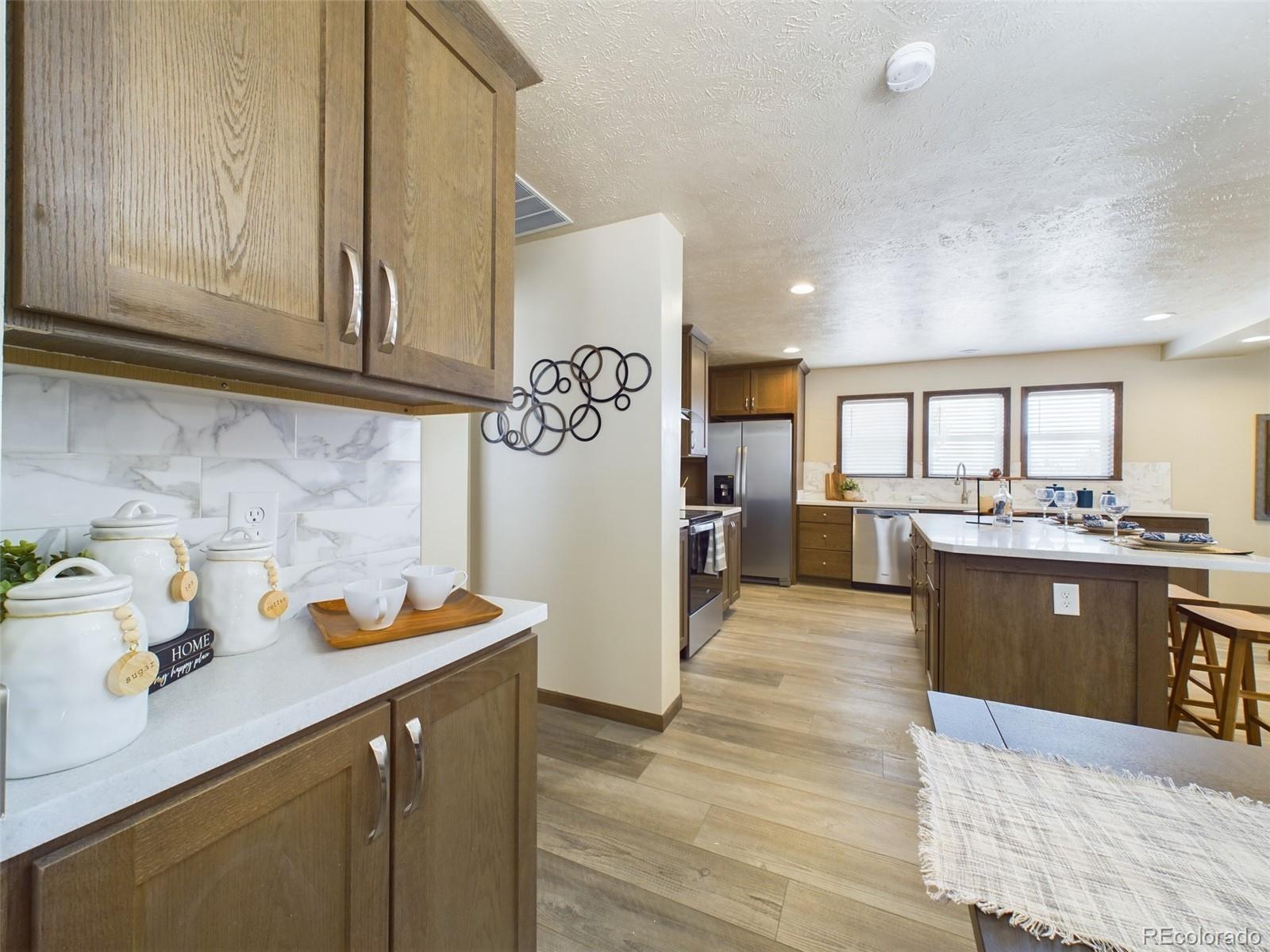 715 S Blakeland Drive