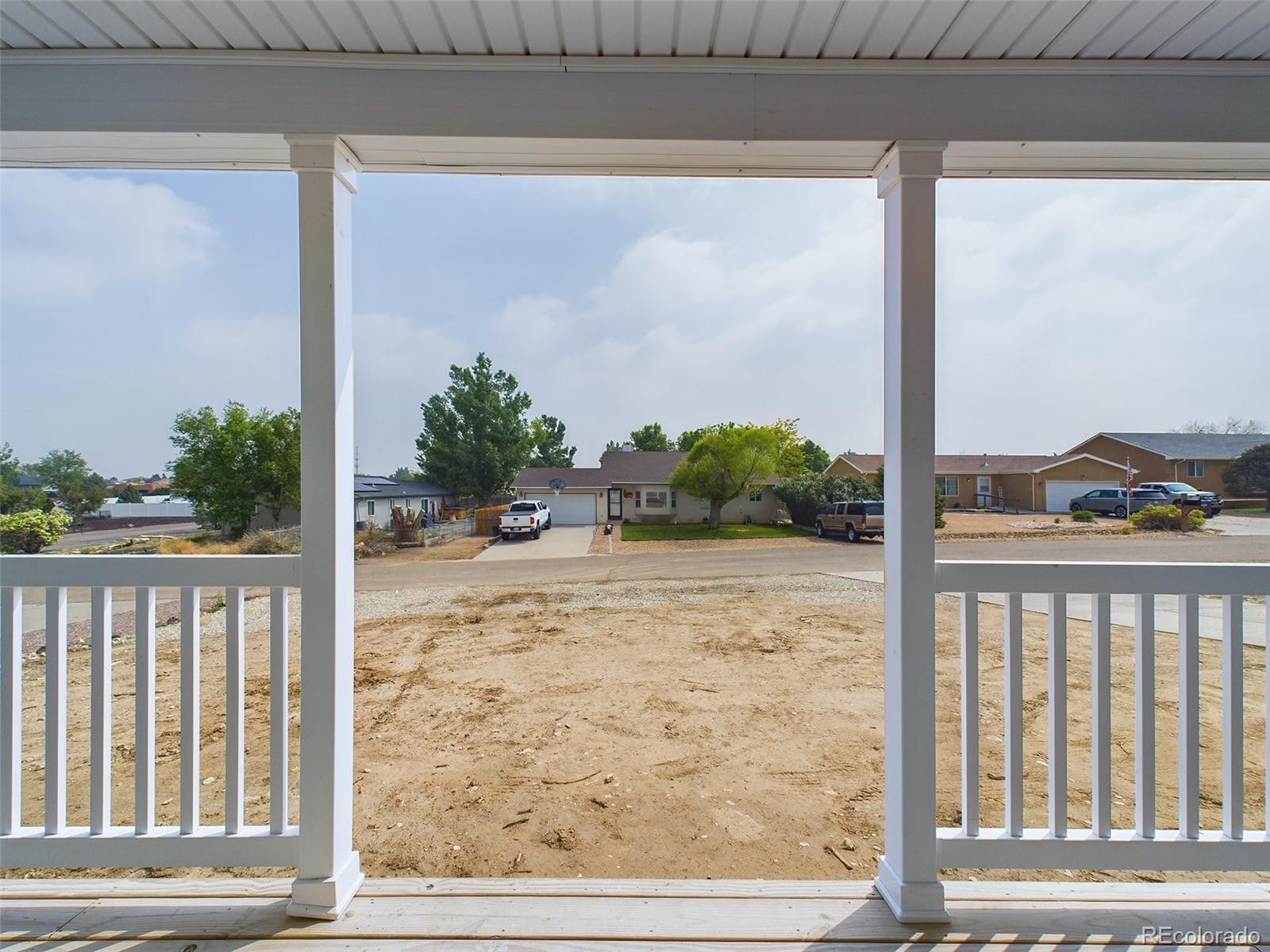 715 S Blakeland Drive