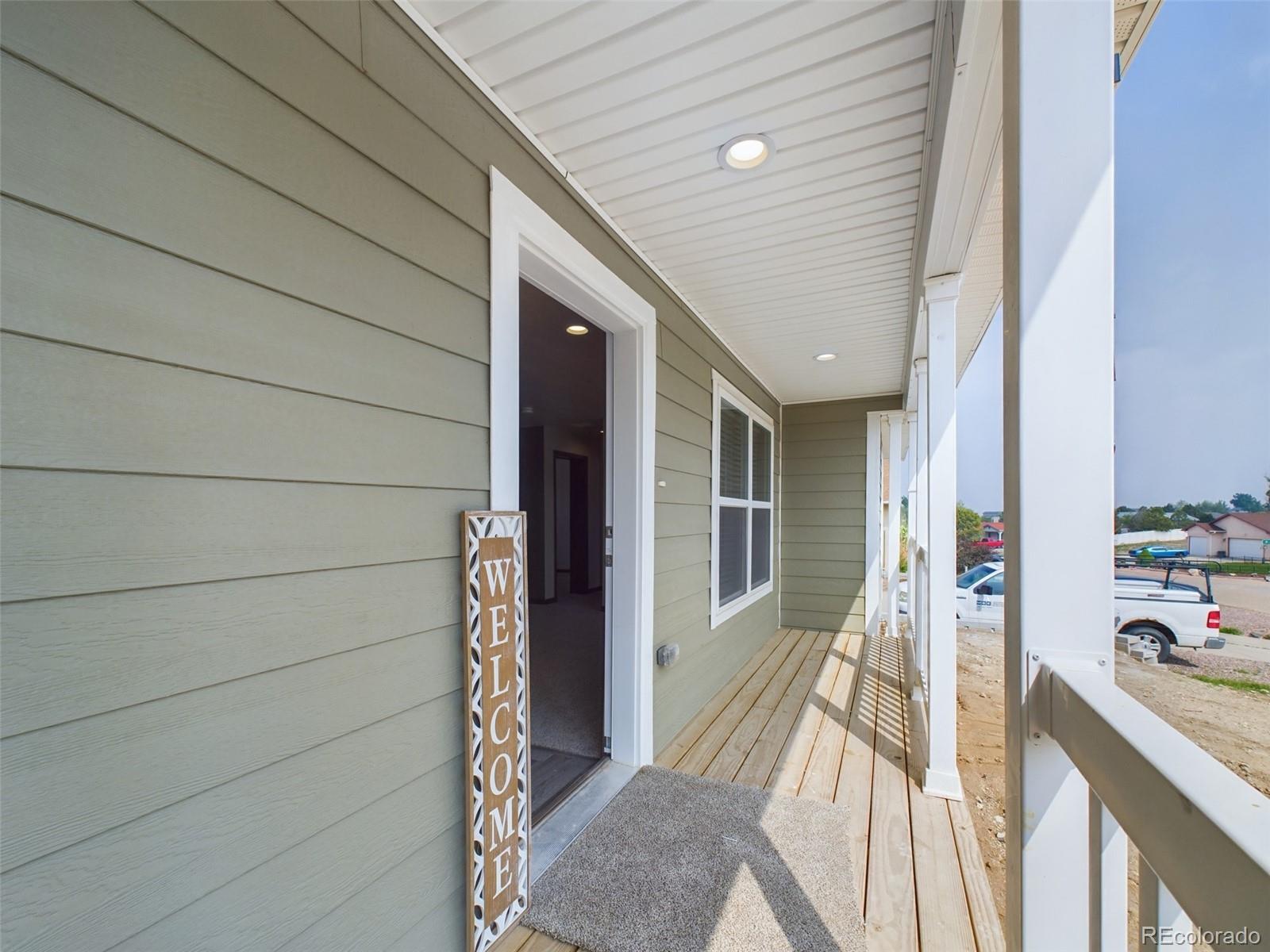 715 S Blakeland Drive