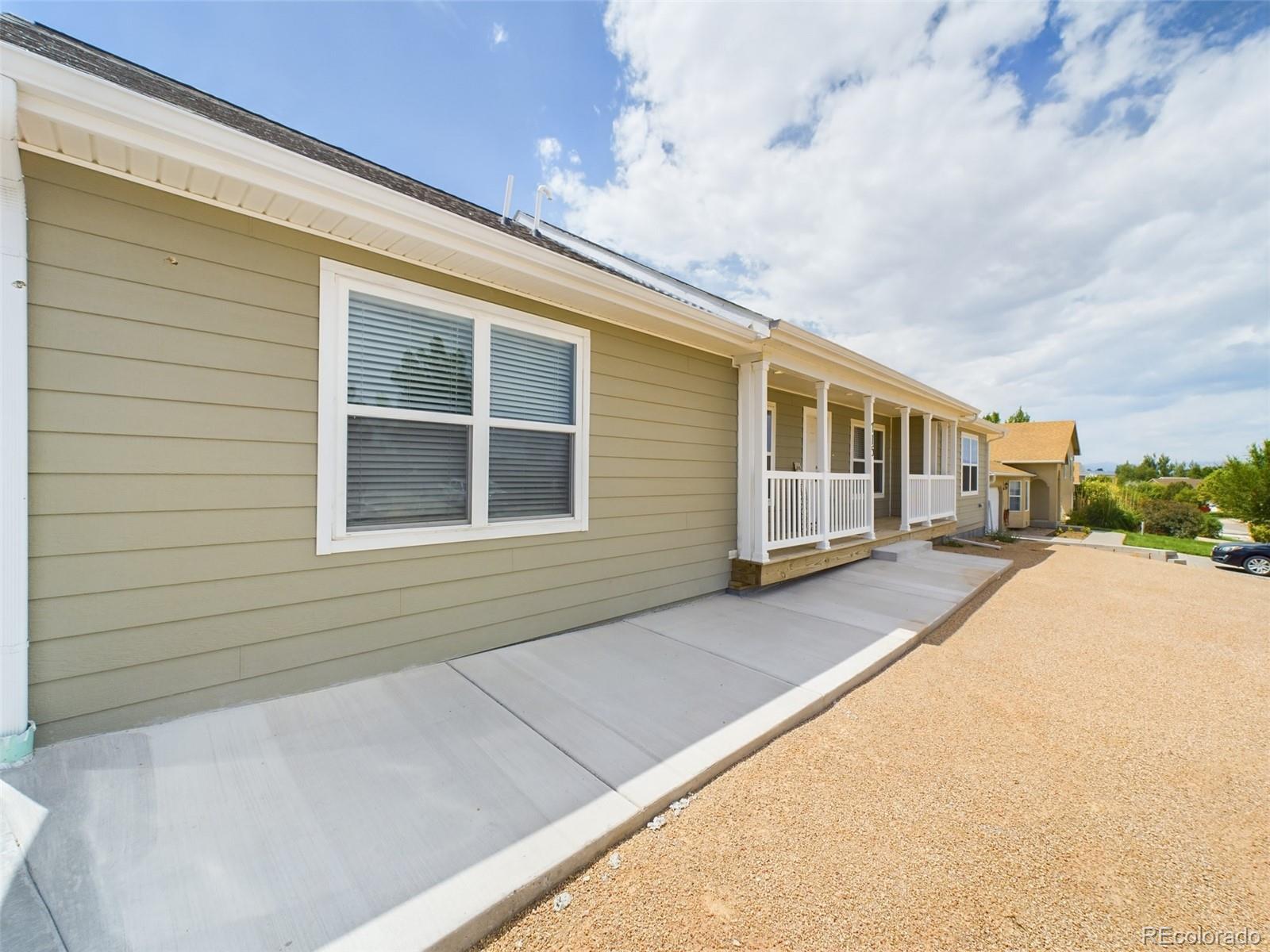 715 S Blakeland Drive