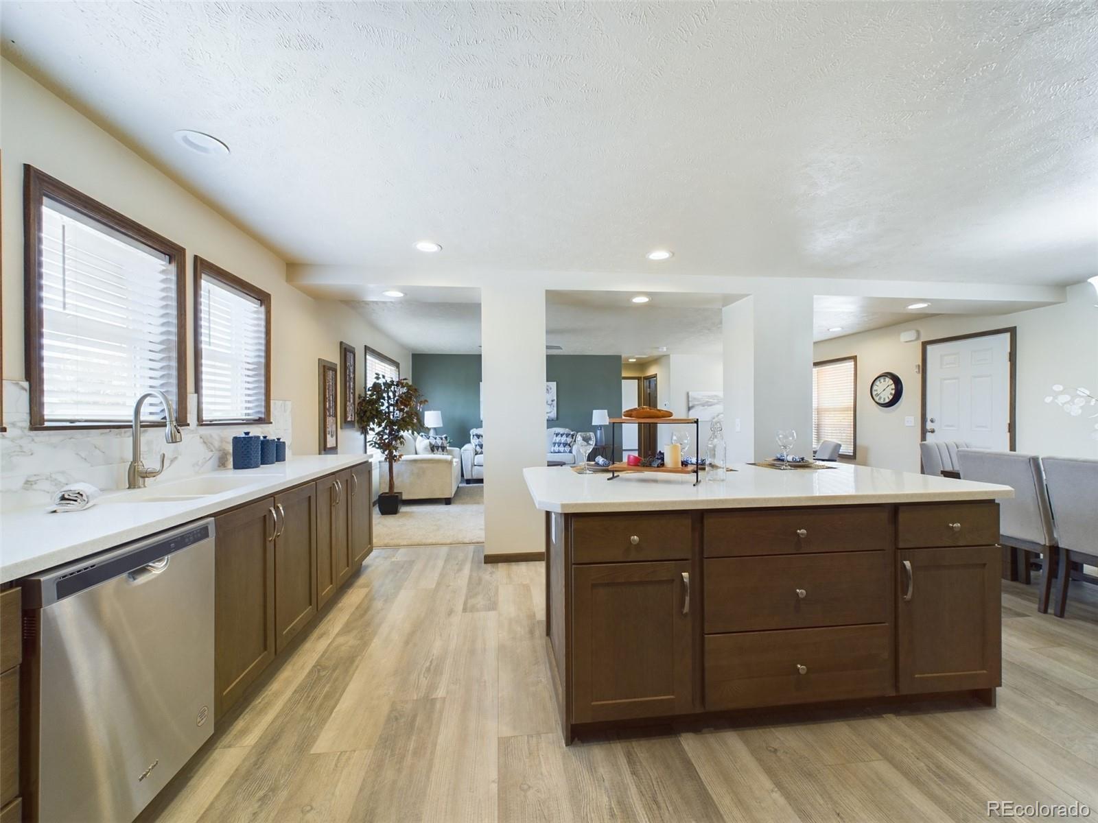 715 S Blakeland Drive