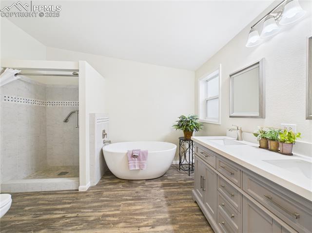 7611 Black Bear Point