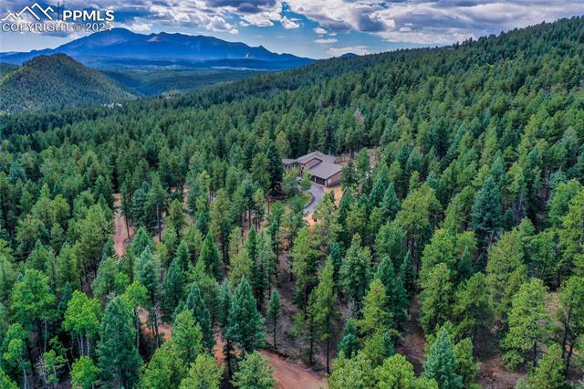 1076 Lucky Lady Drive