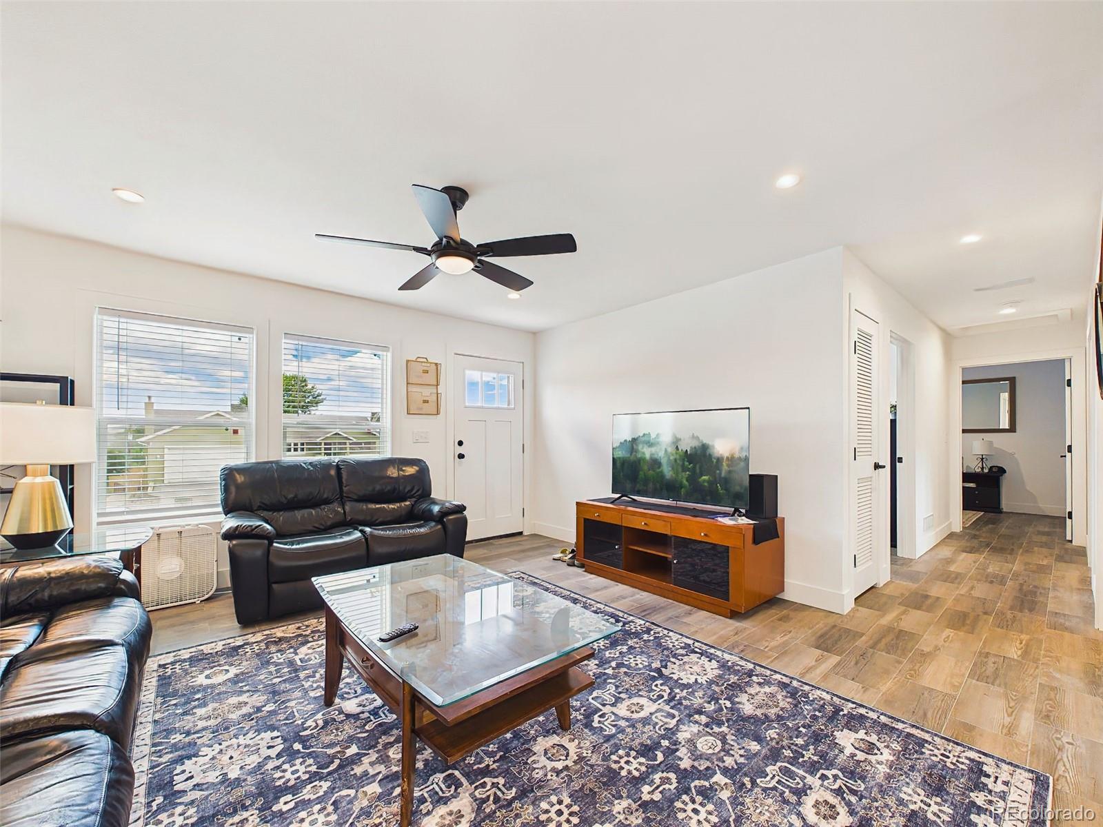 2511 Busch Avenue