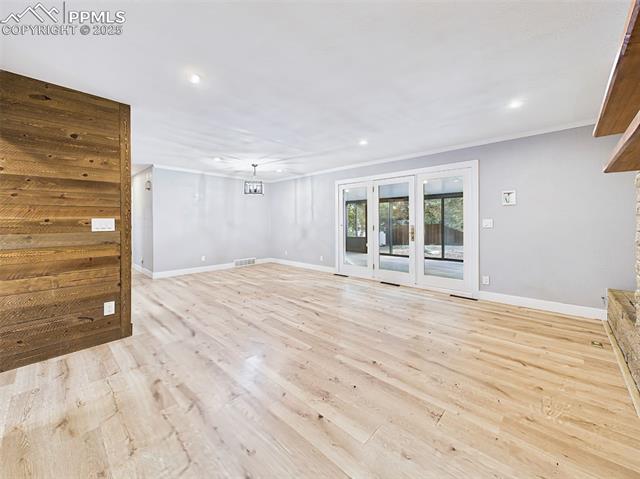 1107 Parkview Boulevard