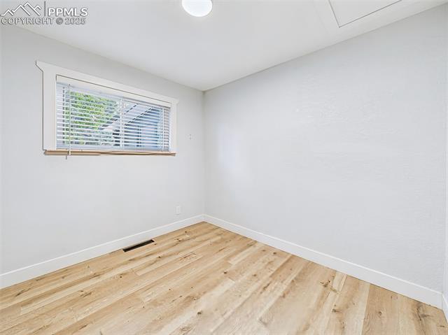 1107 Parkview Boulevard