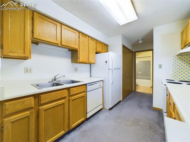 4359 Hunting Meadows Circle