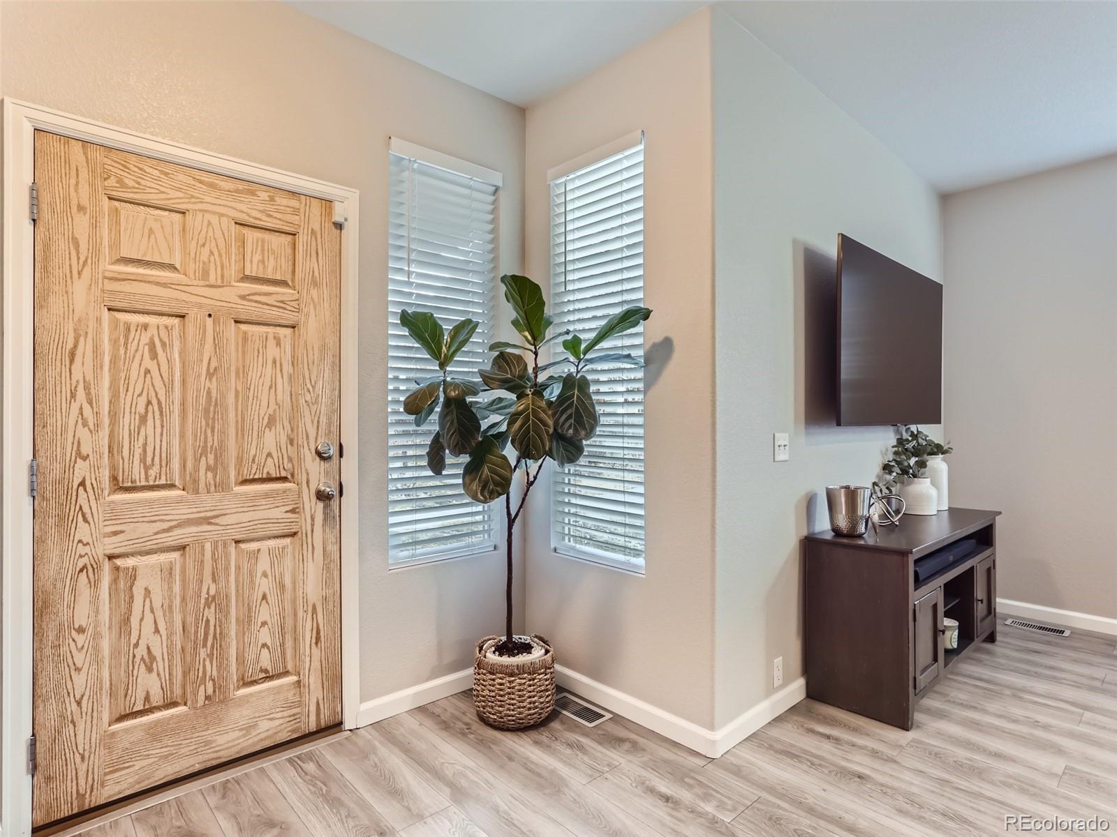 9758 Laredo Street Unit: 33E