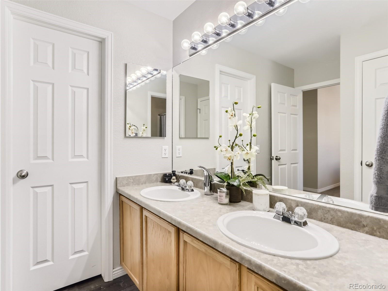 9758 Laredo Street Unit: 33E