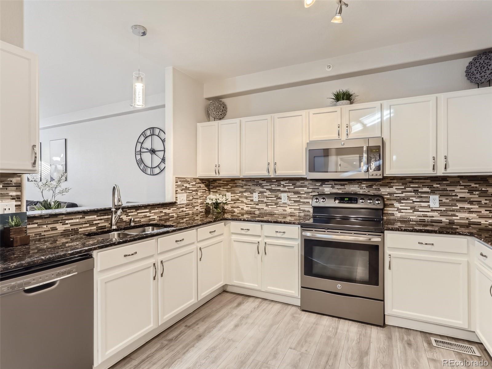 9758 Laredo Street Unit: 33E