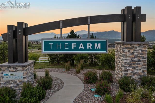 11661 Spectacular Bid Circle