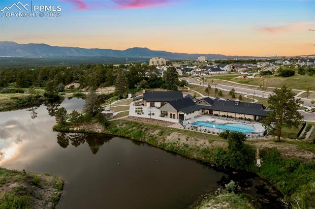 11661 Spectacular Bid Circle