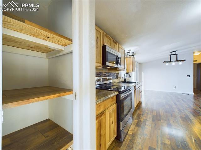 485 Grazing Bit Trail