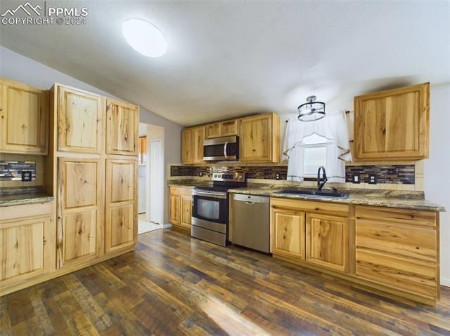 485 Grazing Bit Trail