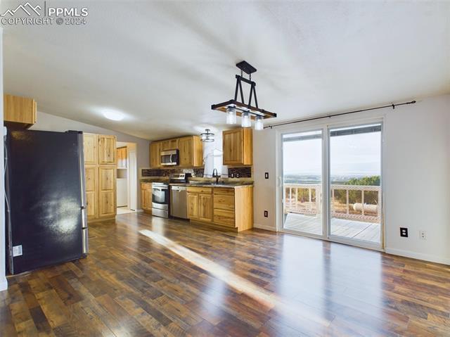 485 Grazing Bit Trail