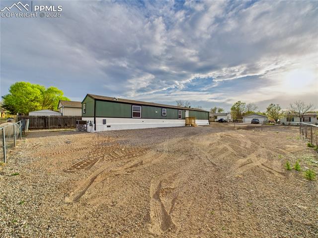 954 S Silt Drive