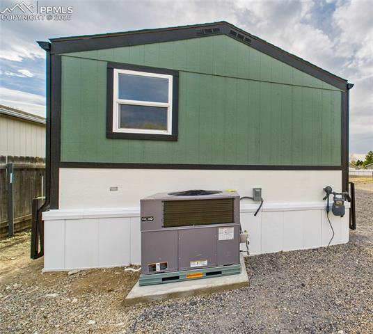 954 S Silt Drive