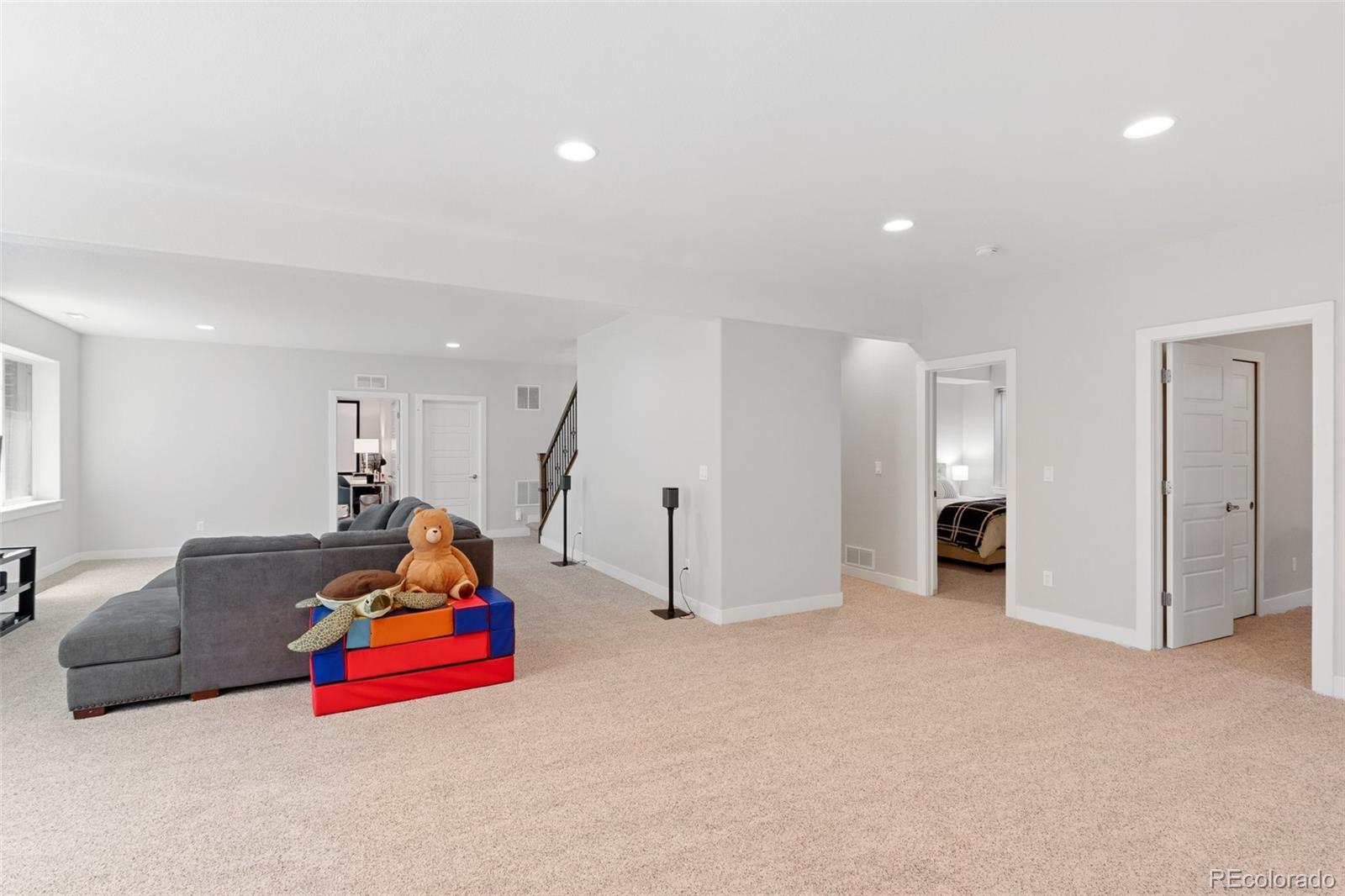 11661 Spectacular Bid Circle