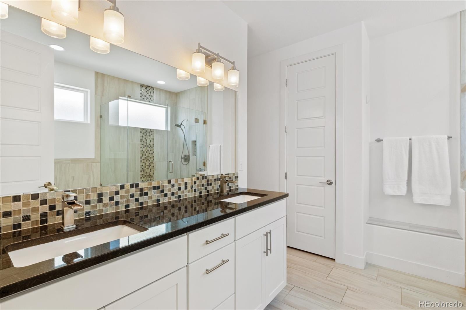 11661 Spectacular Bid Circle