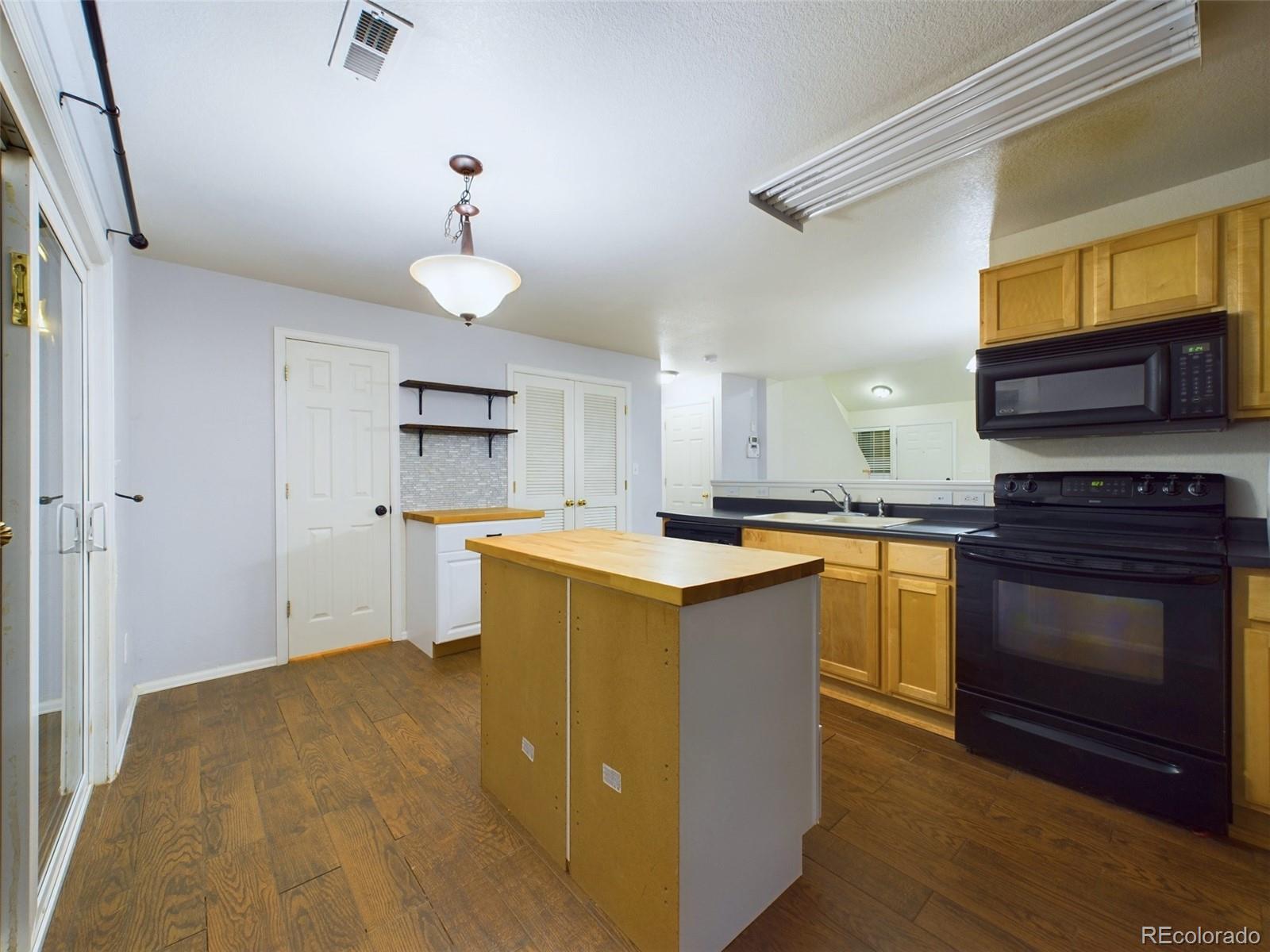 6450 Rockville Drive