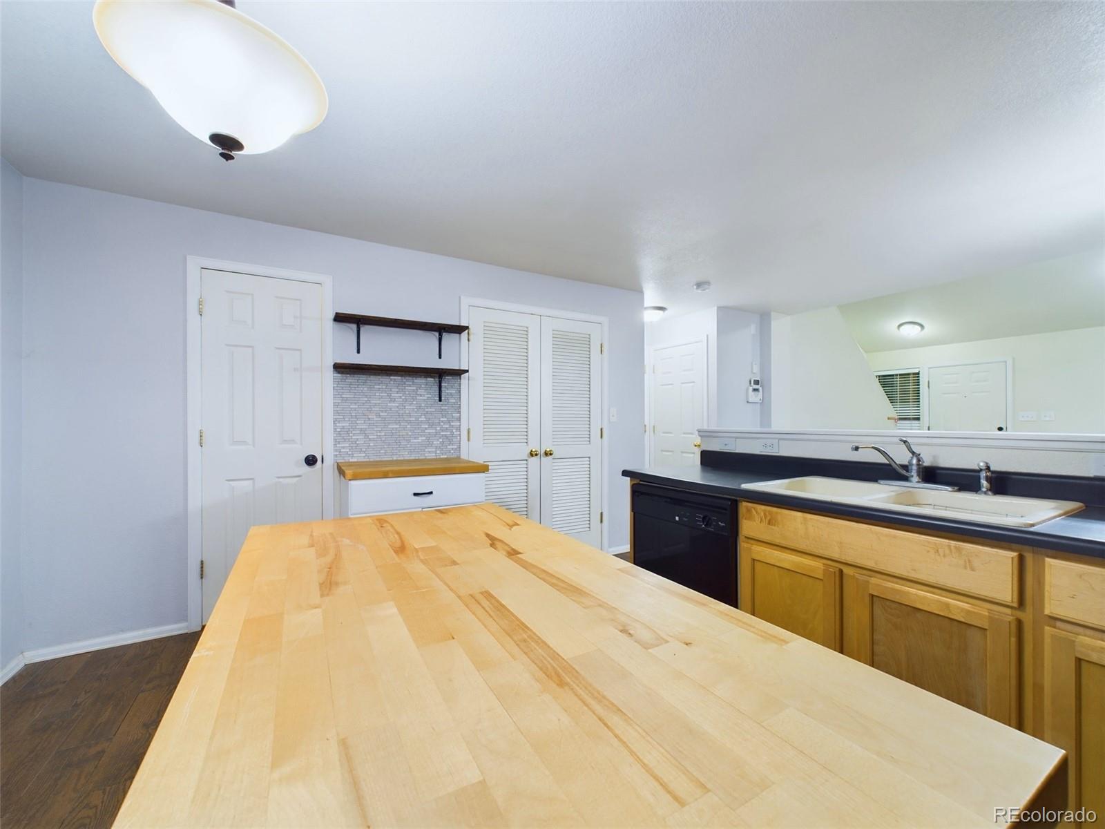 6450 Rockville Drive