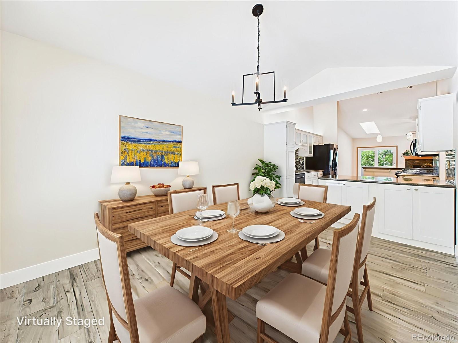 8 Luxury Lane