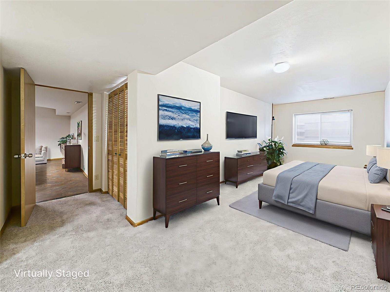 8 Luxury Lane