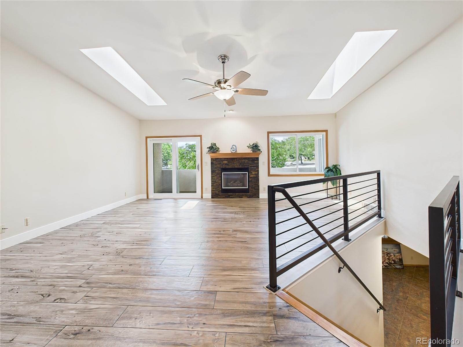 8 Luxury Lane