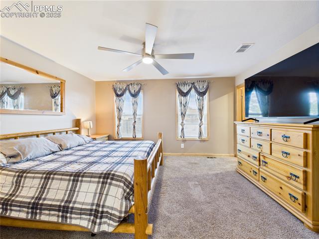 849 E Woodleaf Drive