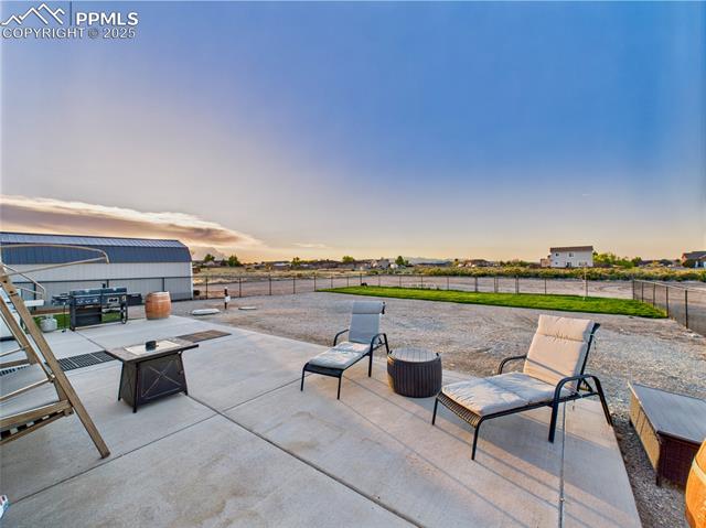 849 E Woodleaf Drive