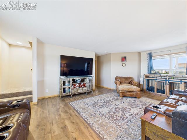 849 E Woodleaf Drive