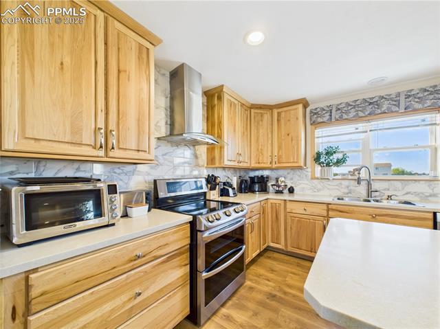 849 E Woodleaf Drive