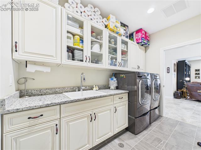 557 S Archdale Drive