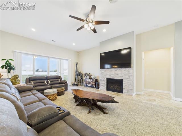 557 S Archdale Drive