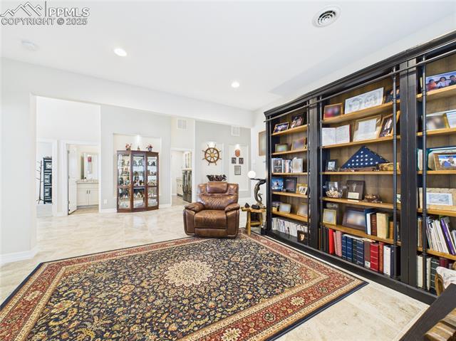 557 S Archdale Drive